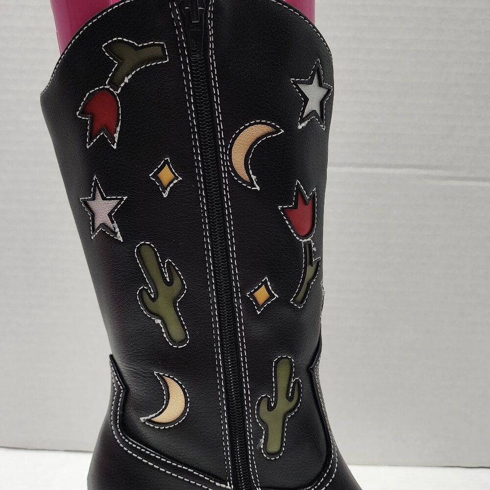 New No Boundaries Novelty Western Boots - Flower, Cactus, Moon & Stars - Size 8 - Picture 7 of 9